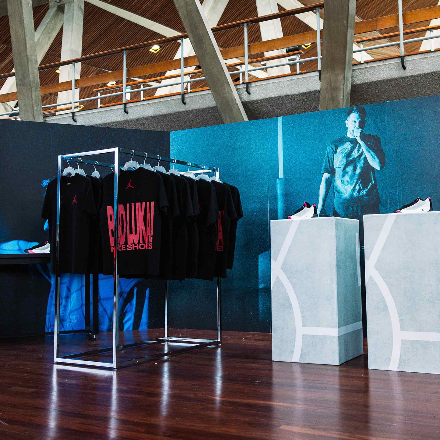 Custom Pop-Up Structure